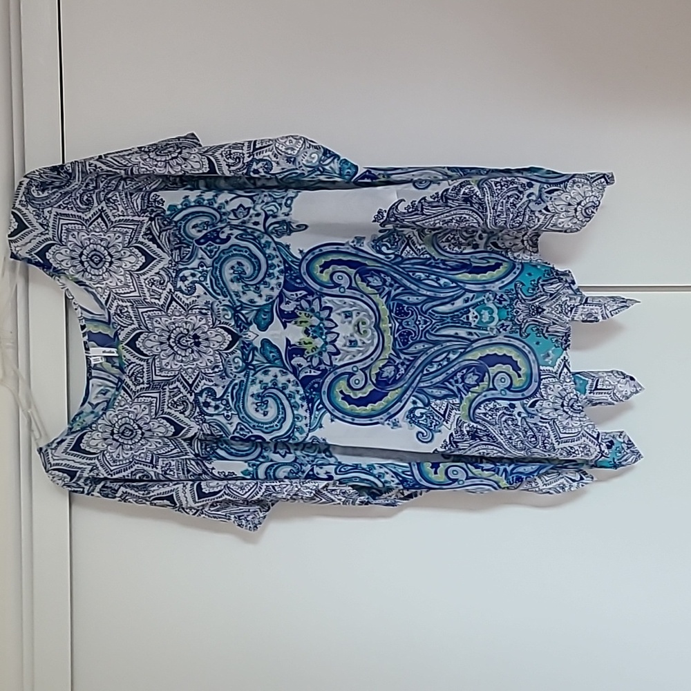 Womens Sudio Y sz xl butterfly sleeves top